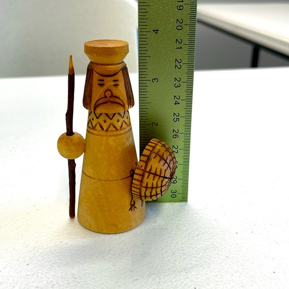 Vintage Russian Warrior Carved Figurine - Picture 6 of 7